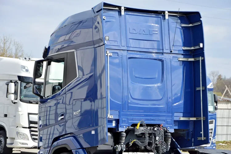 DAF XG+ 530 / ZF INTARDER / BLENDA / KLIMA POST. / MIĘDZYOSIE / FULL LED / ALUFELGI / zdjęcie 15