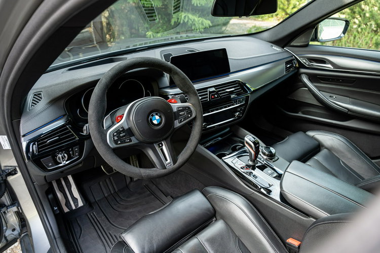 BMW M5 F90 / 4.4 V8 600KM / Harman&Kardon / Concaver / Carbon / Salon PL / FV zdjęcie 36