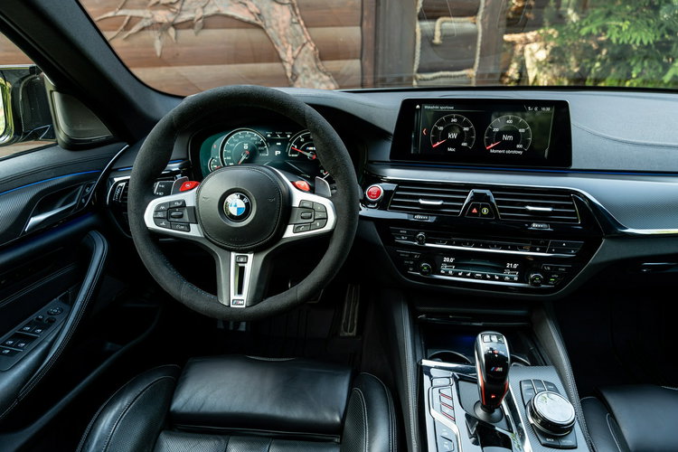 BMW M5 F90 / 4.4 V8 600KM / Harman&Kardon / Concaver / Carbon / Salon PL / FV zdjęcie 42