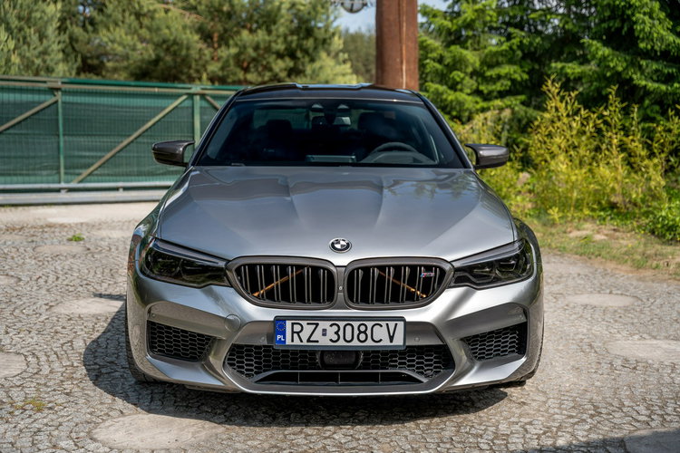 BMW M5 F90 / 4.4 V8 600KM / Harman&Kardon / Concaver / Carbon / Salon PL / FV zdjęcie 5