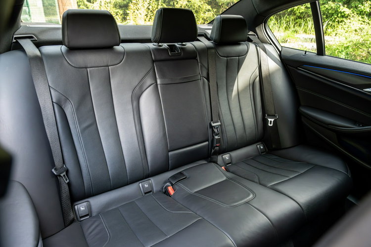 BMW M5 F90 / 4.4 V8 600KM / Harman&Kardon / Concaver / Carbon / Salon PL / FV zdjęcie 65