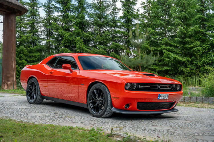 Dodge Challenger R/T / 5.7 V8 HEMI 375KM / Alpine / GO MANGO / Import USA / FV zdjęcie 10
