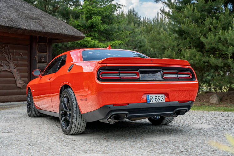 Dodge Challenger R/T / 5.7 V8 HEMI 375KM / Alpine / GO MANGO / Import USA / FV zdjęcie 11