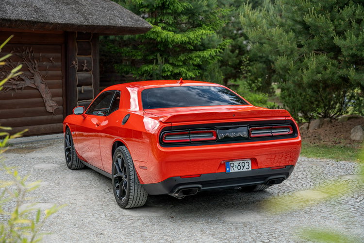 Dodge Challenger R/T / 5.7 V8 HEMI 375KM / Alpine / GO MANGO / Import USA / FV zdjęcie 20