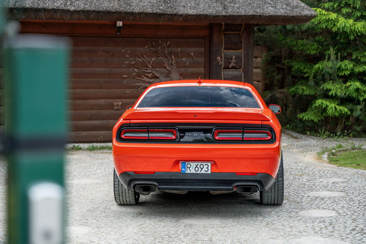 Dodge Challenger R/T / 5.7 V8 HEMI 375KM / Alpine / GO MANGO / Import USA / FV zdjęcie 24