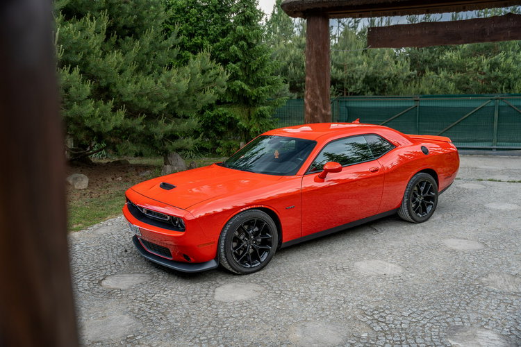 Dodge Challenger R/T / 5.7 V8 HEMI 375KM / Alpine / GO MANGO / Import USA / FV zdjęcie 3