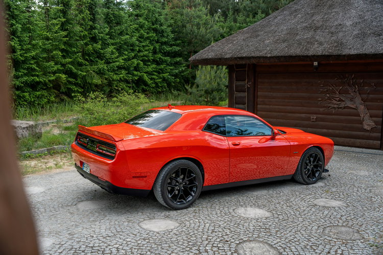 Dodge Challenger R/T / 5.7 V8 HEMI 375KM / Alpine / GO MANGO / Import USA / FV zdjęcie 30