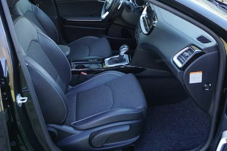 Kia xceed zdjęcie 43