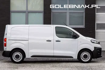 Opel Vivaro L2H1 ŚREDNI Blaszak