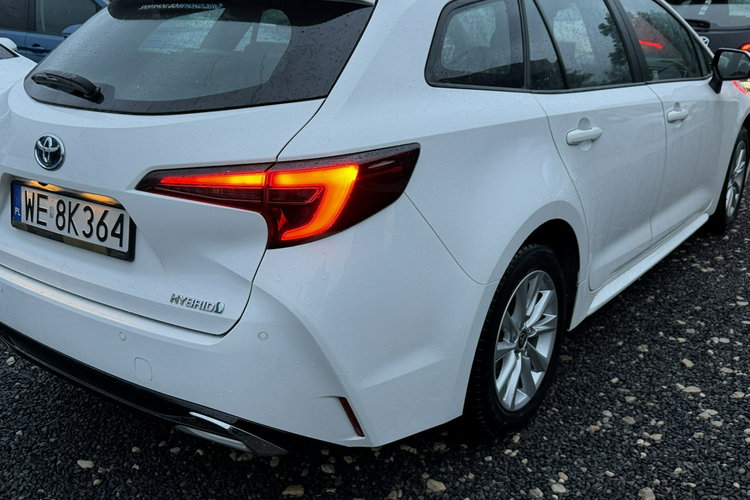 Toyota Corolla Salon Polska Poleasingowy I właściciel Serwis ASO VAT 23% Bezwypadkowy zdjęcie 7