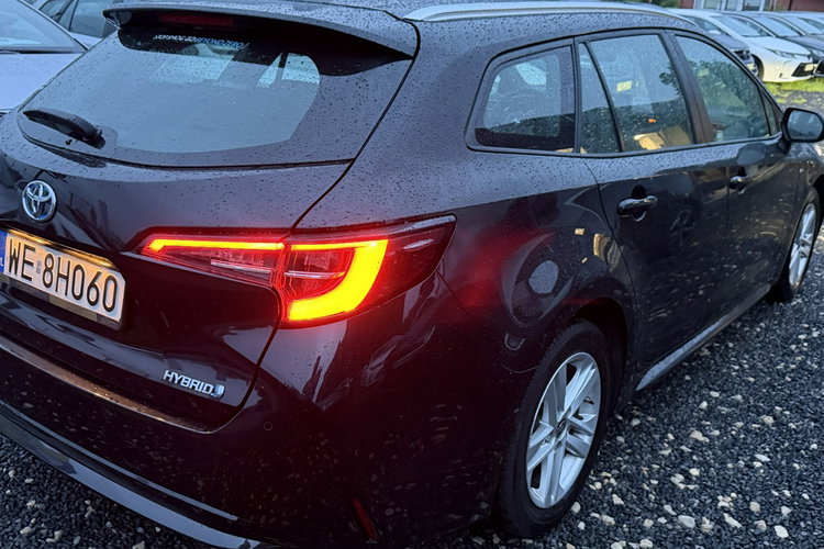 Toyota Corolla Salon Polska Poleasingowy I właściciel Serwis ASO VAT 23% Bezwypadkowy zdjęcie 5