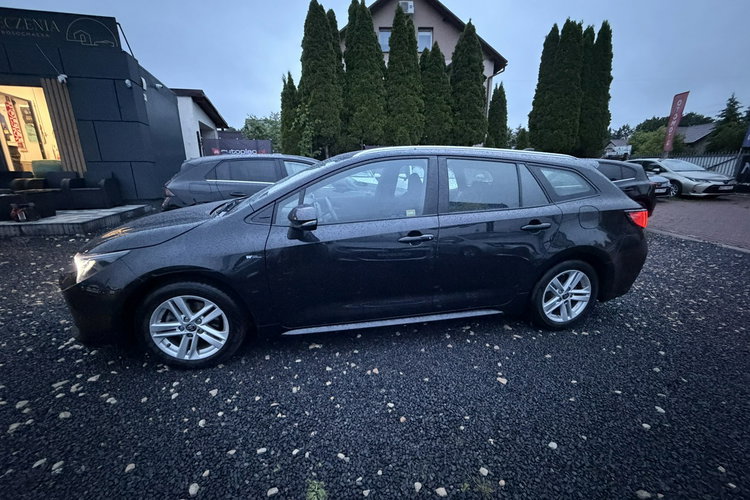 Toyota Corolla Salon Polska Poleasingowy I właściciel Serwis ASO VAT 23% Bezwypadkowy zdjęcie 9