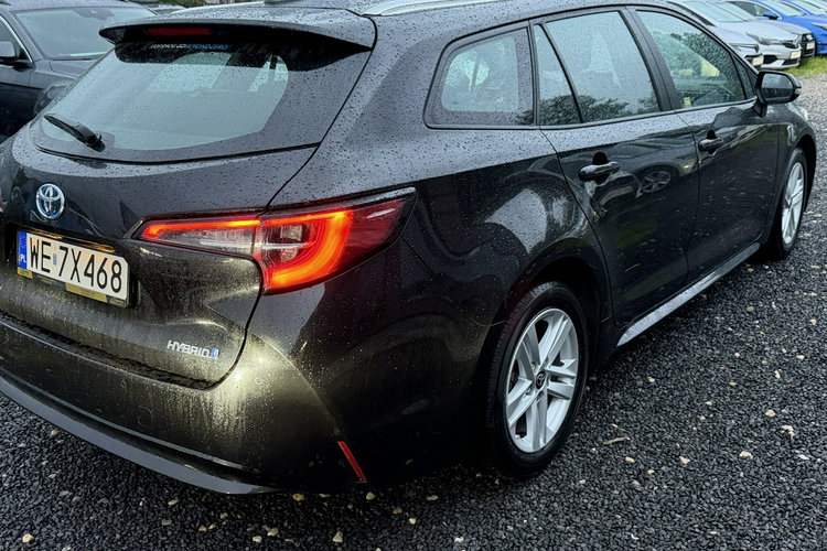 Toyota Corolla Salon Polska Poleasingowy I właściciel Serwis ASO VAT 23% Bezwypadkowy zdjęcie 7