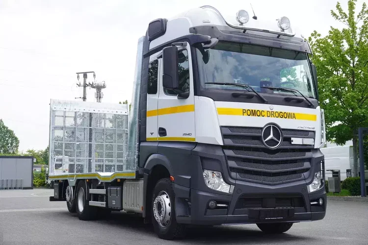 Mercedes Actros 2540 6×2 / 40 tys. km / NOWA laweta 925 cm OCYNK / Kabina 5 siedzeń / zdjęcie 14