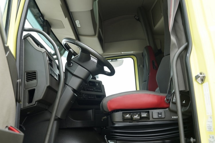 Volvo FH 500 / HYDRAULIKA  / IKLIMA POSTOJOWA / I-SAVE / ALUFELGI / I-SHIFT / zdjęcie 23