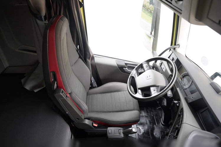 Volvo FH 500 / HYDRAULIKA  / IKLIMA POSTOJOWA / I-SAVE / ALUFELGI / I-SHIFT / zdjęcie 27