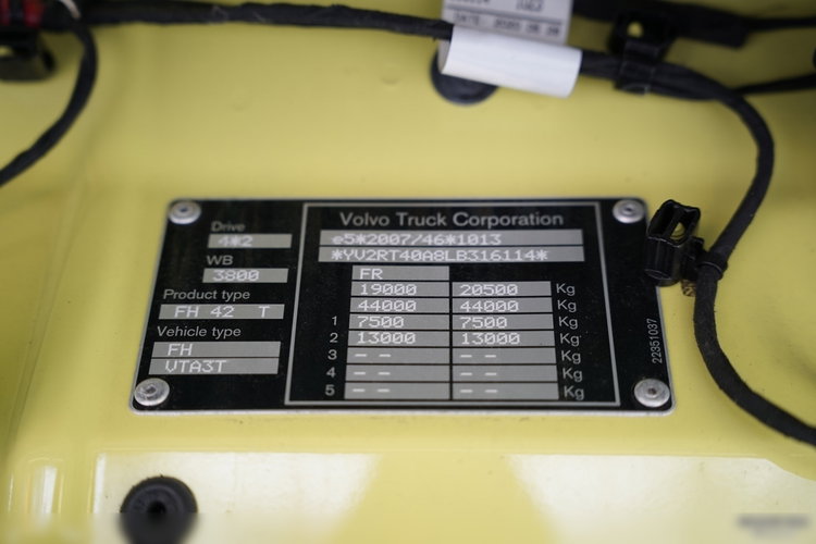 Volvo FH 500 / HYDRAULIKA  / IKLIMA POSTOJOWA / I-SAVE / ALUFELGI / I-SHIFT / zdjęcie 39