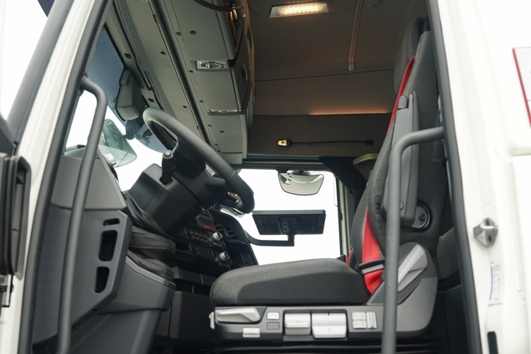 Renault / T 520 / KLIMA POSTOJOWA / NOWA / zdjęcie 24