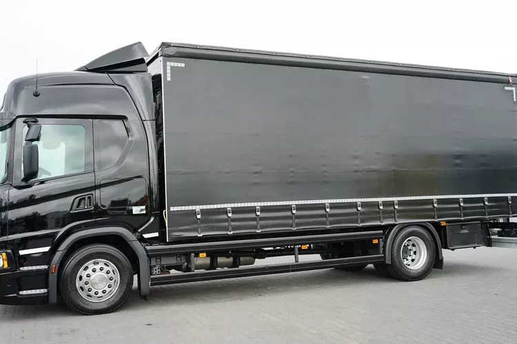 Scania G 320 / E 6 / FIRANKA / 18 PALET / ŁAD. 9040 KG / 120 000 KM zdjęcie 15