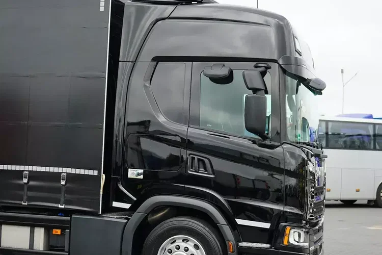 Scania G 320 / E 6 / FIRANKA / 18 PALET / ŁAD. 9040 KG / 120 000 KM zdjęcie 25