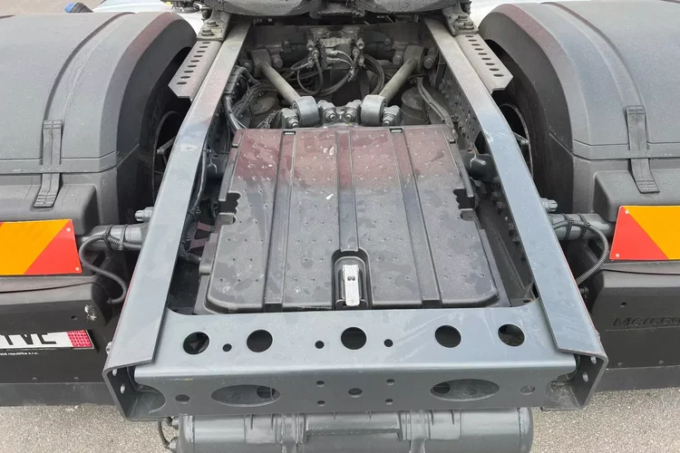 Mercedes ACTROS  prokontraktowy zdjęcie 8