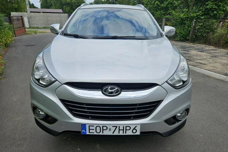 Hyundai ix35 Niski Udokumentowany Przebieg Super Stan Rok GWARANCJI zdjęcie 21