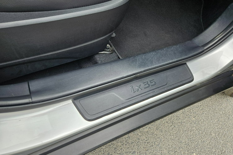 Hyundai ix35 Niski Udokumentowany Przebieg Super Stan Rok GWARANCJI zdjęcie 25