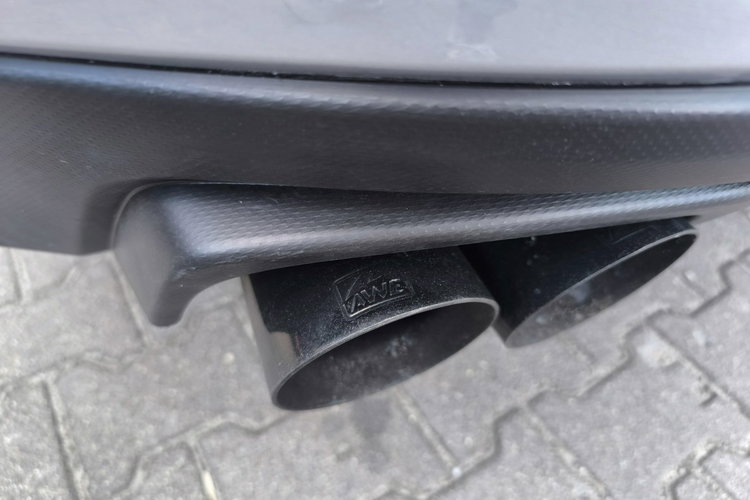 Subaru WRX STi 2.5 Turbo 314KM AWD Manual zdjęcie 10