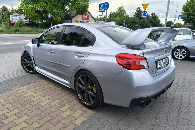 Subaru WRX STi 2.5 Turbo 314KM AWD Manual zdjęcie 11