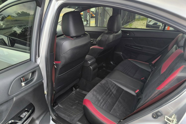 Subaru WRX STi 2.5 Turbo 314KM AWD Manual zdjęcie 31
