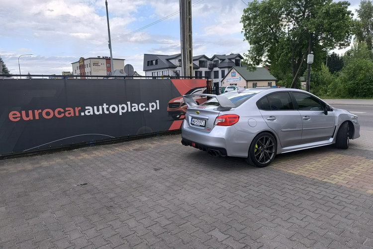 Subaru WRX STi 2.5 Turbo 314KM AWD Manual zdjęcie 6