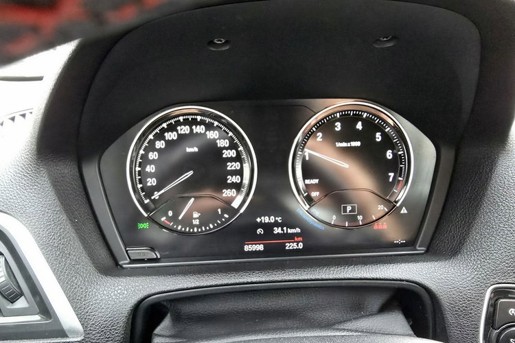 BMW 118 Polski salon automat zdjęcie 11