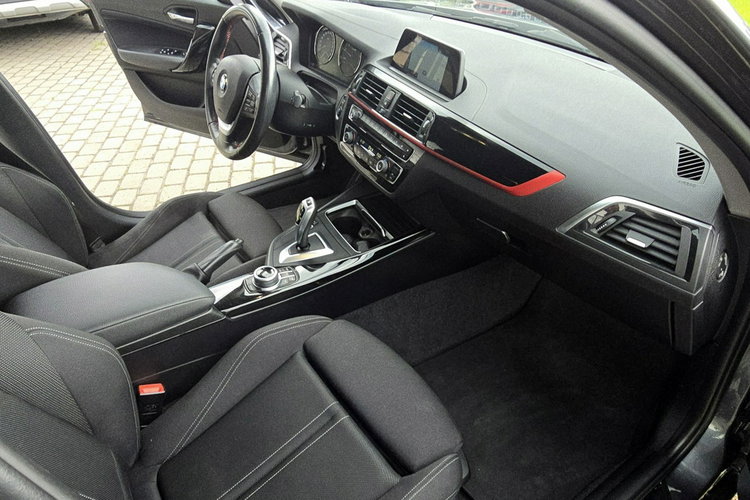 BMW 118 Polski salon automat zdjęcie 12