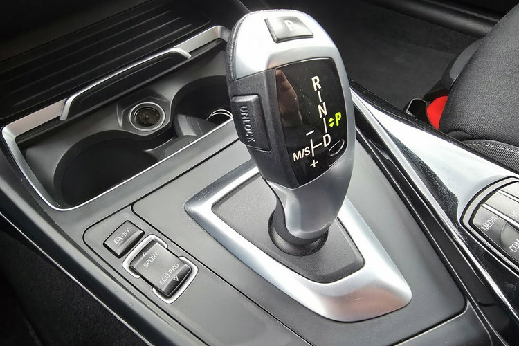 BMW 118 Polski salon automat zdjęcie 19