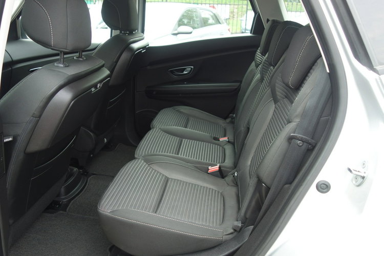 Scenic Renault Scenic 2018 1.5 DCI 110km automat 2 komplety kół nawi 125ty km zdjęcie 9