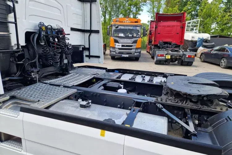 Volvo FH 460 I-SHIFT zdjęcie 7