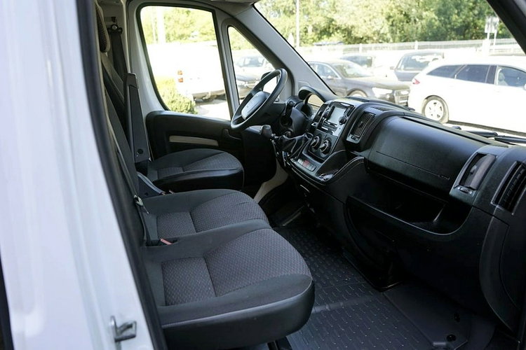 Peugeot Boxer 2,2HDI Klima, NAVI, 173tys.km, 2021r. zdjęcie 14