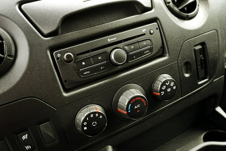 Renault Master 2.3DCI Klima, NAVI, 130KM. 2018/19r. zdjęcie 22