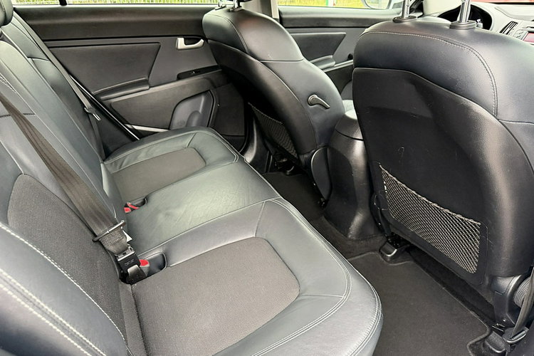 Kia Sportage 2.0i 4x4 Climatronic PDC Gwarancja zdjęcie 11