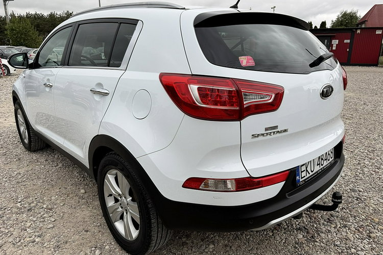 Kia Sportage 2.0i 4x4 Climatronic PDC Gwarancja zdjęcie 6