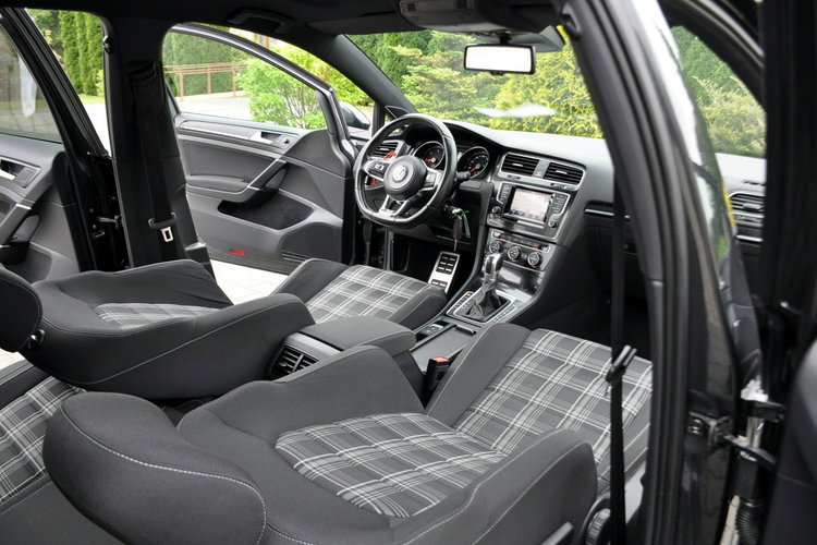 Volkswagen Golf 2.0TDI(184KM)*GTD*Xenon*Led*Navi*Kamera*DSG*F1*Panorama*I Wł*Alu18"ASO zdjęcie 23