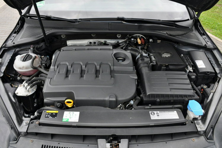 Volkswagen Golf 2.0TDI(184KM)*GTD*Xenon*Led*Navi*Kamera*DSG*F1*Panorama*I Wł*Alu18"ASO zdjęcie 39