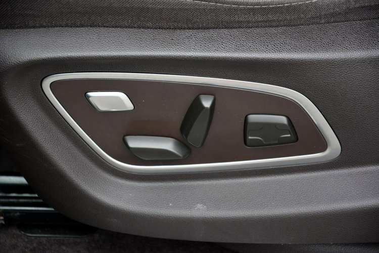 Renault Espace Full Led Skóry Navi Kamera BLIS Panorama Masaże Virtual Alu18" ASO zdjęcie 35