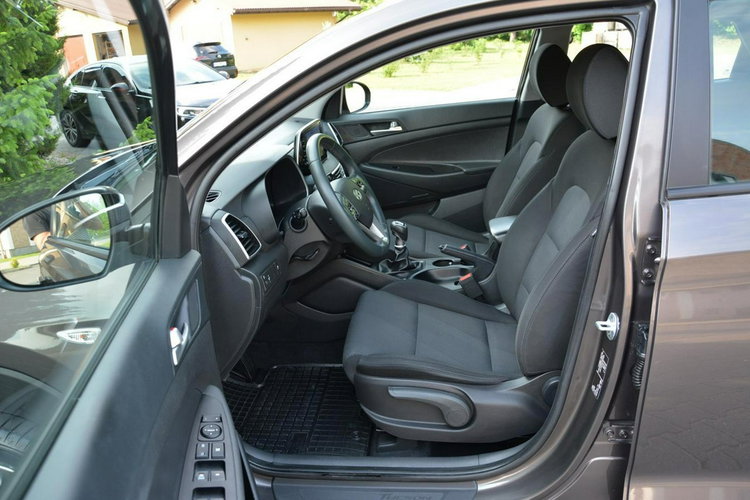 Tucson 1.6T(177KM) LIFT Ledy Navi Kamera Parktronic Hak ALU17 ASO Hyundai zdjęcie 15