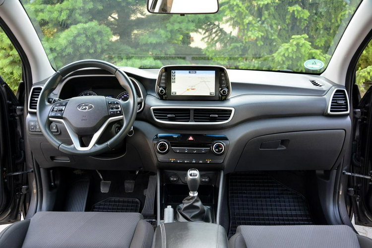 Tucson 1.6T(177KM) LIFT Ledy Navi Kamera Parktronic Hak ALU17 ASO Hyundai zdjęcie 23