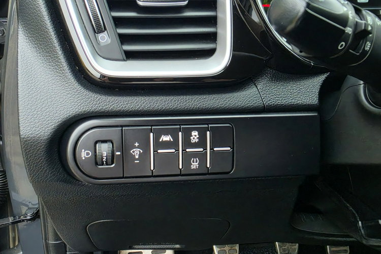 Kia Cee'd 1.0 T-GDI 120KM / I-właściciel / Bezwypadkowa zdjęcie 10