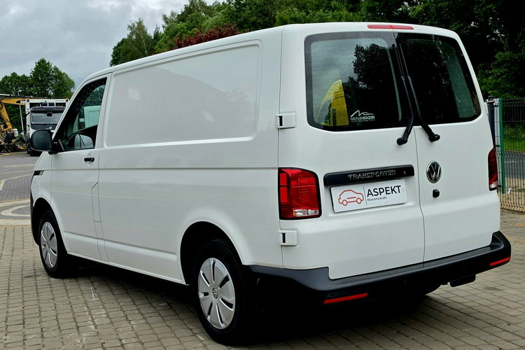 Volkswagen Transporter T6 2.0 TDi Furgon / I-właściciel / / Faktura VAT 23% zdjęcie 4