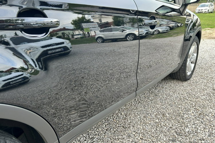 Ford Kuga zdjęcie 28