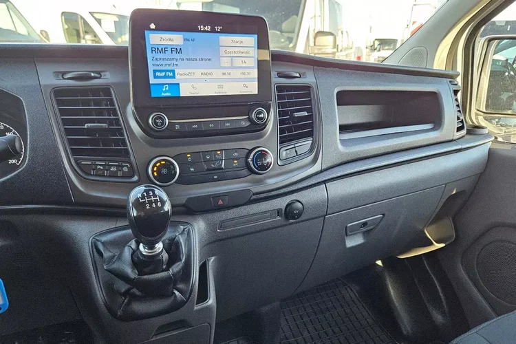 Ford transit-custom L2H1 99999zł NETTO Brygadówka 6 osób 2.0TdCi/131KM zdjęcie 29