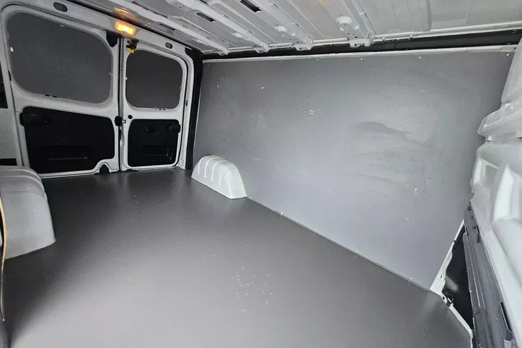 Renault Trafic L2H1 59999zł NETTO 2.0dCi/145KM zdjęcie 20